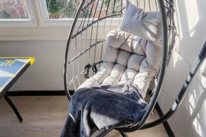 Spacious Capitol Hill Retreat with King bed and Iconic DC landmarks view from your suite