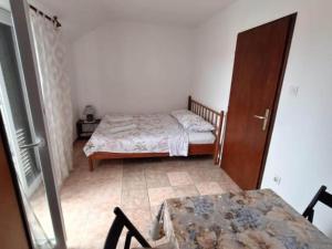 Apartments Villa esto - Classic One Bedroom Apartment with Balcony 3