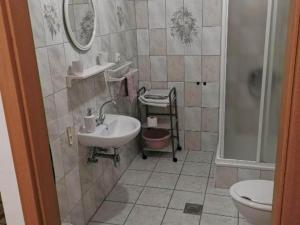 Apartments White House - Studio Apartment with Terrace and Sea View 5