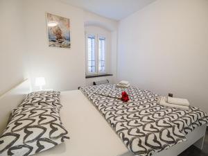 Sleek and Stylish Umag Apartments with Sea View - Two Bedroom Apartment with Balcony