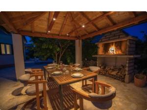 Villa P - Holiday Home