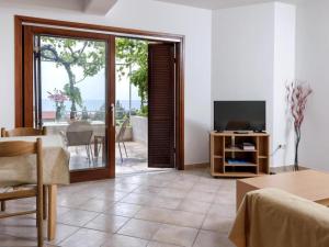 Dolac Green Side Apartments - Two Bedroom Apartment 1