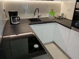 Villa Sunrise with Outdoor Pool - 4 Bedroom & Pool