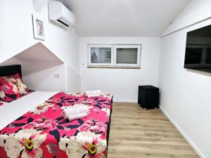 Villa Nika - Three Bedroom Villa with Private Pool