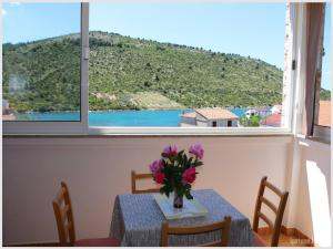 Apartments Juras - Studio Apartment with Sea View Marija