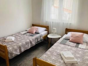 Villa Brazza - Two Bedroom Apartment 1