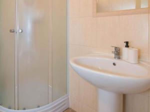 Apartments Bonic - Two Bedroom Apartment