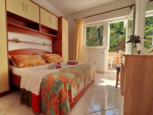 Apartments Villa Cebalo Kor ula - Superior Three Bedroom Apartment with Terrace and Sea View MARKO