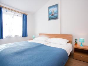 Standard Two Bedroom Apartment with Balcony and Pool