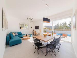 Luxury Villas Bellavista - Four Bedroom Villa with Pool