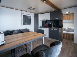 2 Bedroom holiday home with terrace