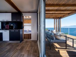 2 Bedroom holiday home with terrace