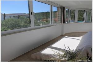 Apartments Juras - Studio Apartment with Loggia Ana