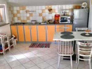 Apartment Belu - Two Bedroom Apartment With Sea View