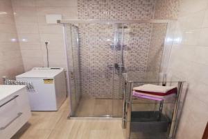 2 bedroom apartment with terrace