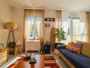 Apartment Torre Senj - Two Bedroom Apartment with Balcony and Mountain View