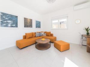 Luxury Villas Bellavista - Four Bedroom Villa with Pool