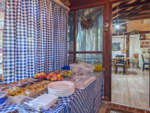 Two Bedroom Apartment and Balcony