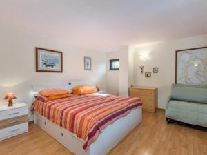 Apartment with balcony and 1 room