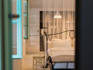 Vibrant and Elegant Downtown Krk Apartments - Classic Studio Apartment