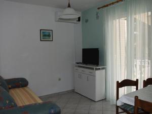 Apartments Dana - One Bedroom Apartment 2