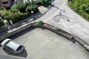 Modern & Charming - Free Private Parking - One Bedroom Apartment