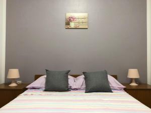 Chic and Cozy Brsec Apartment with Sea View - Two Bedroom Apartment with Sea View