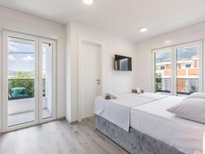 Villa Bonce - Five Bedroom Villa with Private Swimming Pool