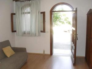 Apartments White House - Two Bedroom Apartment with Balcony and Sea View 2