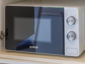 Four Bedroom Holiday Home with Sea View