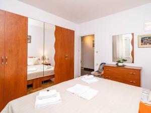 Apartment with 3 rooms and jacuzzi