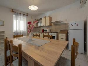 Three Bedroom Holiday Home
