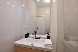 Appartements Le Solea - Bel appart 1 ch proche Vieux-Port : photos des chambres