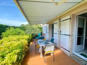 Maisons de vacances Maison renovee avec jardin, 2 chambres, WiFi, a 500m de la mer - Bretignolles-sur-Mer - FR-1-231-320 : photos des chambres