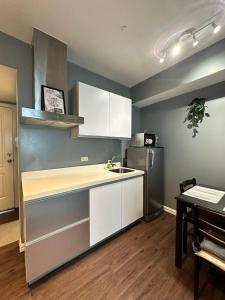 1BR Condotel in Azure Urban Resort near NAIA #TRO2