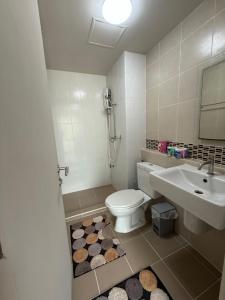 Spacious 1 Bedroom, with sofa bed and Balcony