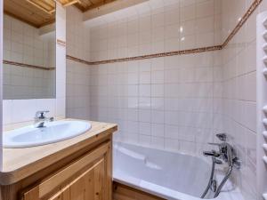 Chalet familial à Saint-Gervais, 6 chambres, 12 pers, WiFi, parking - FR-1-663-27