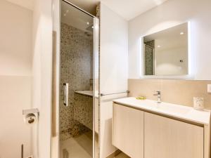 Chalet familial 5 chambres, proche ski, vue Mont-Blanc, parking et WiFi - FR-1-663-28