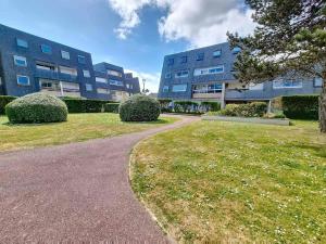 Appartement rez-de-jardin proche mer, 4 couchages - FR-1-746-31