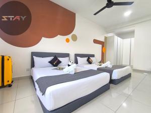 MM Family 2Bed Cozy Lakeview Netflix BySTAY