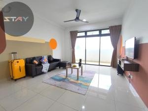 MM Family 2Bed Cozy Lakeview Netflix BySTAY