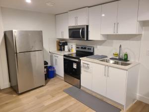 Spacious 2 Bedroom Suite in Gorman, Edmonton, Canada