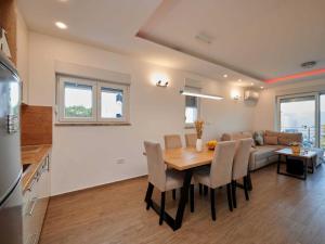 Exclusive Okrug Gornji Apartment with Shared Pool - Two bedroom Apartment with Shared Pool