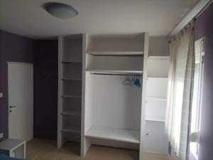 Garden Oasis - Ka tel Luk i - One Bedroom Apartment with Balcony