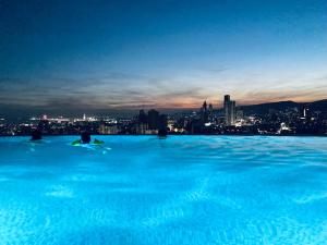 Calyx Residences High End 1 Bedroom Unit