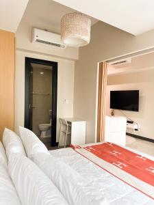 Uptown District Stay