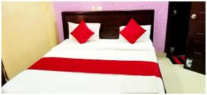 Hotel Santosh ! Residency Puri Near Sea Beach - Lift - Shared Parking - Swiming Pool Facilities - Spacious and Fully Air Conditioned Rooms - Best Hotel In Puri