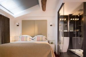 Hotels Hotel Moliere : photos des chambres