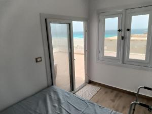 Sea sky sleep & repeat