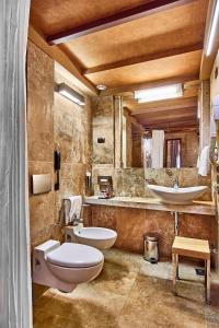 Junior Suite room in Hotel Saturnia & International